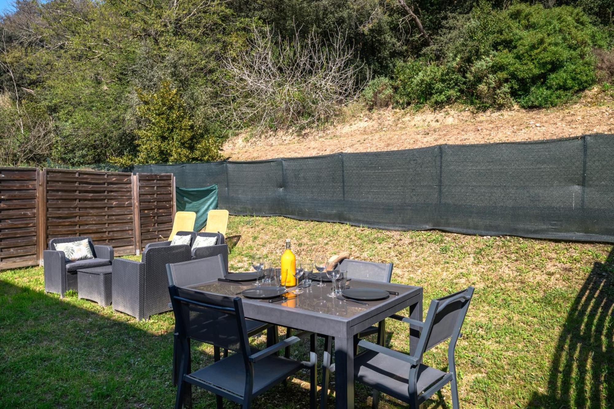 Cosy & Chill Appartements - 10 Min De La Mer - Jardin, Netflix, Terrasse, Fibre & Parking Cagnes-sur-Mer Exterior photo